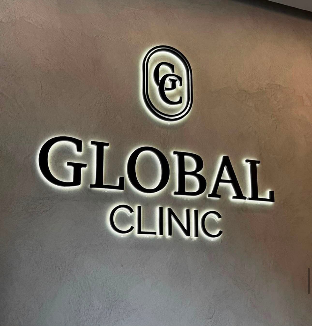 Global Clinic — skilteløsning fra 3D Reklamer
